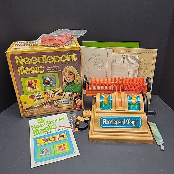Vintage 1974 Mattel Needlepoint Magic Craft Toy Machine w/ Box Patterns & Manual - Picture 1 of 11